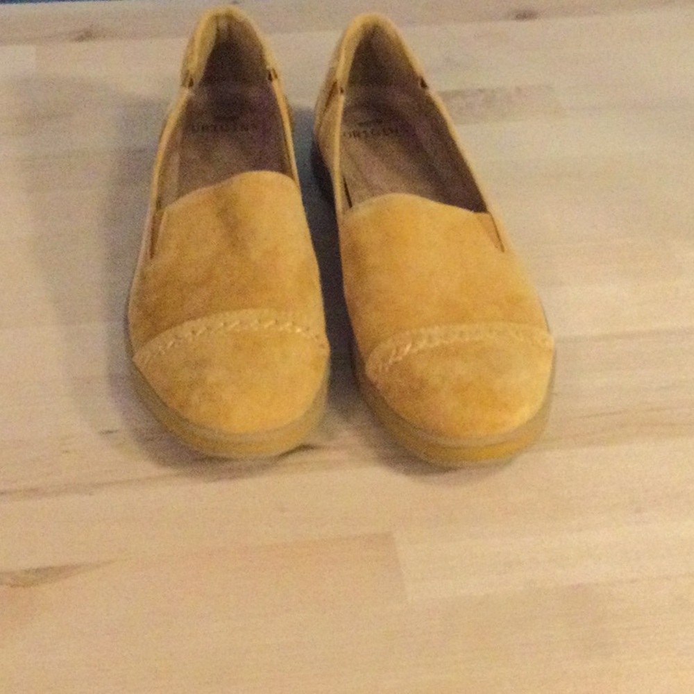 Earth Origins Mustard Suede Loafers